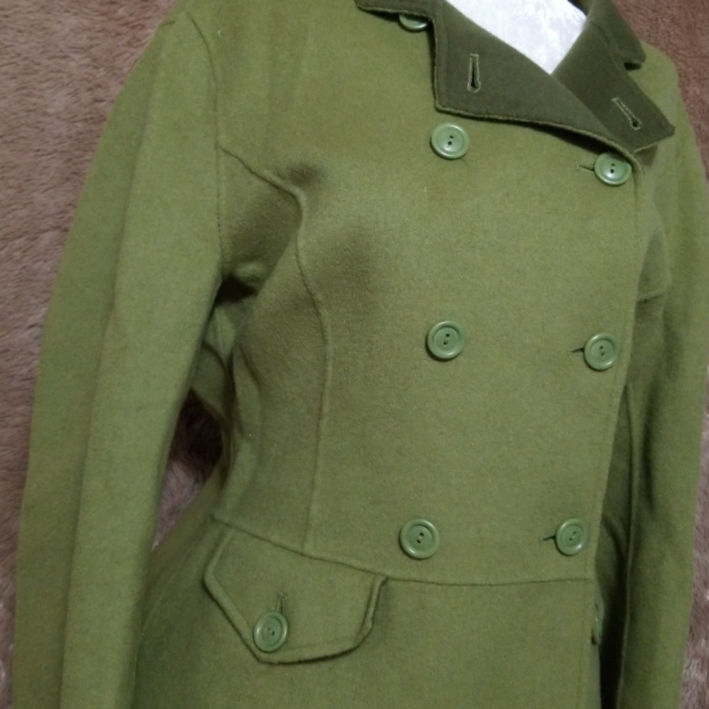 Kenar Jacket - Picture 3 of 7